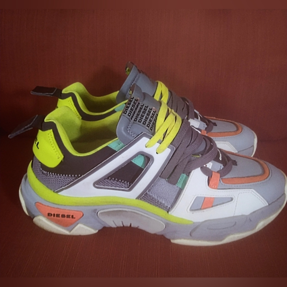 Diesel kipper low trek